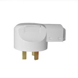 Вилка для плиты 2P+E 32А 250В бел. Universal 5311