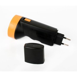Фонарь аккумуляторный LED3829 9LED аккум. SLA 220В пластик. черн./желт. (кор.) Ultraflash 11240