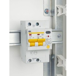 Выключатель автоматический дифференциального тока 2п C 25А 30мА тип A 4.5кА АД-12М KARAT IEK MAD12-2