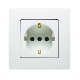 Розетка с заземлением Lillium Makel 32001028