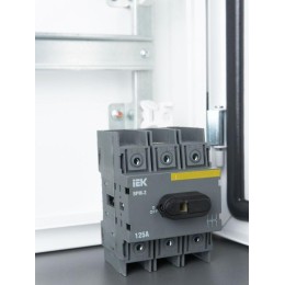Выключатель-разъединитель модульный 3п 125А ВРМ-2 KARAT IEK MVR20-3-125