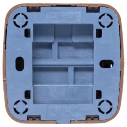 Выключатель 1-кл. 2п ОП Минск 10А IP20 с индикатором темн. дерево EKF EGV10-121-40