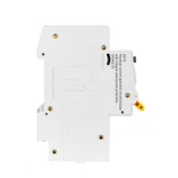 Выключатель автоматический дифференциального тока 4п C 25А 30мА тип AC 4.5кА АД-14 KARAT IEK MAD10-4