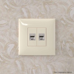 Розетка компьютерная 2-м СП Avanti "Ванильная дымка" RJ45 кат.6A без шторок экранир. механизм DKC 44