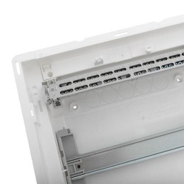 Щит комбинированный встраив. Nova 3 DIN-рейки + 1 монтаж. плата 5 габарит IP41 с метал. перфорирован