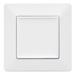 Рамка 1-м Valena Life универсальная бел. Leg 754007