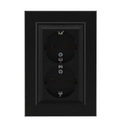 Розетка двойная с заземления Karea черн. Makel 56054082