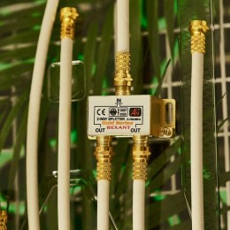 Делитель ТВ "краб" x2+3шт F "BOX" 5-1000 МГц "GOLD" Rexant 05-6101-1