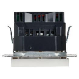 Розетка BRITE РЮш11-1-БрБ 16А с USB A+C 18Вт с заземл. защ. шторки механизм бел. IEK BR-R14-16-U22-0