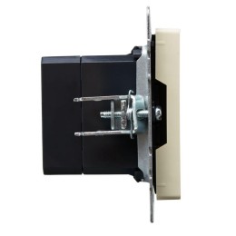 Розетка BRITE USB A+C 18Вт РЮ11-1-БрКр механизм беж. IEK BR-U22-018-K10