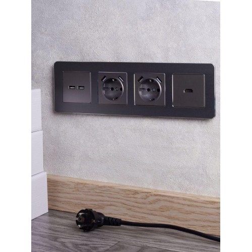 Розетка BRITE РЮш10-1-БрС 16А с USB A+A 2.1А с заземл. защ. шторки механизм сталь IEK BR-R14-16-U21-