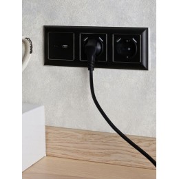 Розетка BRITE РЮш10-1-БрЧ 16А с USB A+A 2.1А с заземл. защ. шторки механизм черн. IEK BR-R14-16-U21-