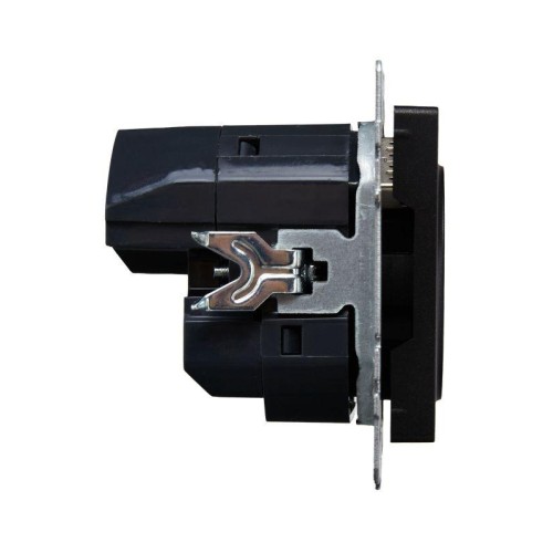 Розетка BRITE РЮш10-2-БрЧ 16А с USB A+A 3.1А с заземл. защ. шторки механизм черн. IEK BR-R14-16-U21-