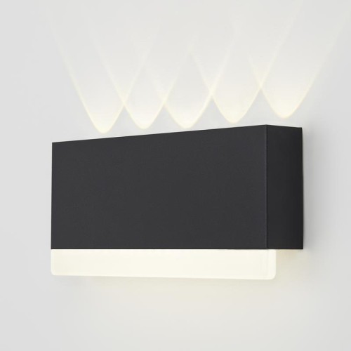 Светильник Flux 10Вт IP20 бра настен. Freya FR6158WL-L10B