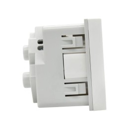 Розетка PRIMER 45град. с заземл. защ. шторки винт. зажим РКС-20-30-П-45 бел. IEK PR-KK40D-RSZH-2-2-4