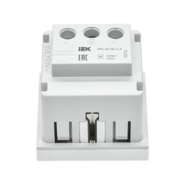 Розетка PRIMER с заземл. защ. шторки винт. зажим РКС-20-30-П-К бел. IEK PR-KK40D-RSZH-2-2-K01