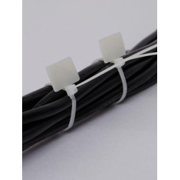 Хомут кабельный ХП1 3х200 бел. с таб. 25х15 (уп.100шт) IEK UHH61-3-200-100