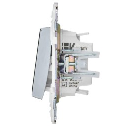 Выключатель перекрестный 1-кл. SKANDY 10А SK-V03N никель IEK SK-V13-0-10-K50