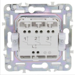 Выключатель 3-кл. SKANDY 10А SK-V11S серебр. IEK SK-V30-0-10-K23