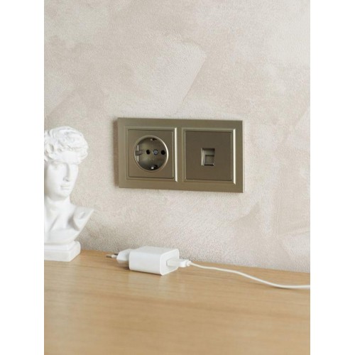 Рамка 2-м IP44 BRITE РУ-2-БрШ-44 шампань IEK BR-M22-44-K37