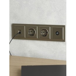 Рамка 4-м BRITE РУ-4-БрШ шампань IEK BR-M42-K37