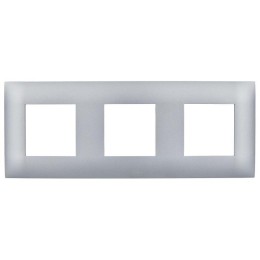 Рамка 3-м SKANDY SK-F03S серебр. IEK SK-M32-K23
