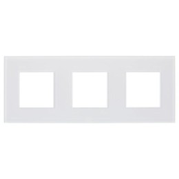 Рамка 3-м SKANDY SK-F23W стекло арктич. бел. IEK SK-M32-G-K01