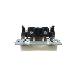 Розетка BRITE РС10-1-0-БрКр 10А без заземл. без защ. шторок механизм беж. IEK BR-R10-10-K10