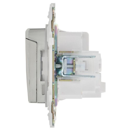 Розетка 1-м SKANDY 16А IP44 с заземл. защ. шторки с крышкой SK-R11N никель IEK SK-R16-16-44-K50