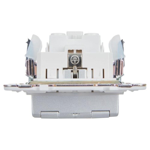 Розетка 1-м SKANDY 16А IP44 с заземл. защ. шторки с крышкой SK-R11S серебр. IEK SK-R16-16-44-K23