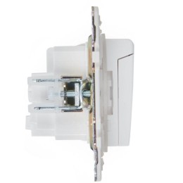 Розетка 1-м SKANDY 16А IP44 с заземл. защ. шторки с крышкой SK-R11W арктич. бел. IEK SK-R16-16-44-K0