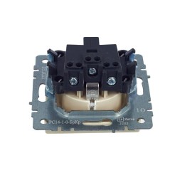 Розетка BRITE РС14-1-0-БрКр 16А с заземл. защ. шторки механизм беж. IEK BR-R14-16-K10