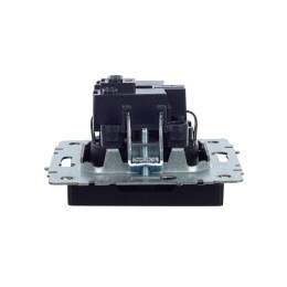 Розетка BRITE РС14-1-0-БрЧ 16А с заземл. защ. шторки механизм черн. IEK BR-R14-16-K02