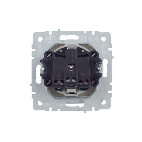 Розетка BRITE РСбш10-3-44-БрА 16А IP44 с заземл. защ. шторки с крышкой механизм алюм. IEK BR-R16-16-