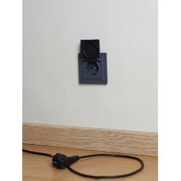 Розетка BRITE РСбш10-3-44-БрМ 16А IP44 с заземл. защ. шторки с крышкой механизм маренго IEK BR-R16-1