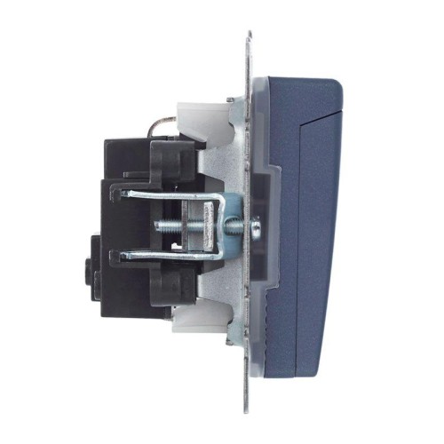 Розетка BRITE РСбш10-3-44-БрМ 16А IP44 с заземл. защ. шторки с крышкой механизм маренго IEK BR-R16-1
