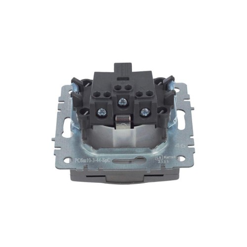 Розетка BRITE РСбш10-3-44-БрС 16А IP44 с заземл. защ. шторки с крышкой механизм сталь IEK BR-R16-16-
