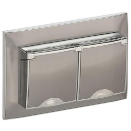 Розетка 2-м SKANDY 16А IP44 с крышкой в сборе SK-R12N никель IEK SK-R26-16-44-K50-F