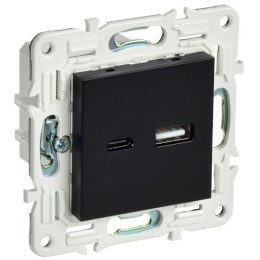 Розетка USB A+C 3.1А SKANDY SK-R14Bl черн. IEK SK-U22-D31-K02