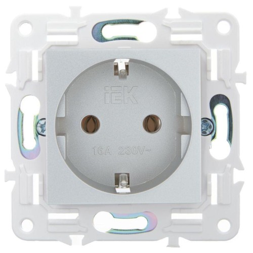 Розетка SKANDY 16А с заземл. без защ. шторок SK-R05S серебр. IEK SK-R11-16-K23
