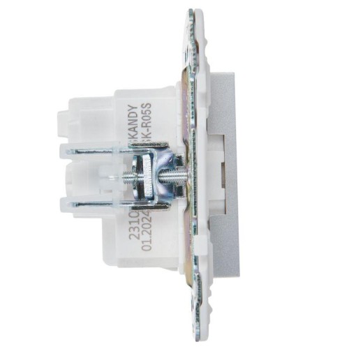 Розетка SKANDY 16А с заземл. без защ. шторок SK-R05S серебр. IEK SK-R11-16-K23