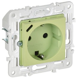 Розетка SKANDY 18Вт 16А с заземл. защ. шторки с USB C SK-R17G мятный IEK SK-R14-16-U14-018-K06