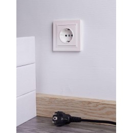 Розетка СП BRITE РСР14-1-0-БрЖ 16А в сборе с заземл. защ. шторки жемчуж. IEK BR-R14-16-K36-F