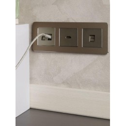 Розетка компьютерная СП RJ45 кат.6 BRITE РК11-БрШ механизм шампань IEK BR-K10-2-K37