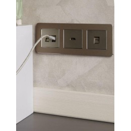Розетка компьютерная двойн. СП RJ45 кат.6 BRITE РК11-2-БрШ механизм шампань IEK BR-K20-2-K37