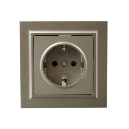 Розетка СП BRITE РСР14-1-0-БрШ 16А в сборе с заземл. защ. шторки шампань IEK BR-R14-16-K37-F