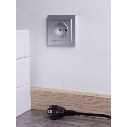 Розетка СП BRITE РСР10-1-0-БрА 10А в сборе без заземл. без защ. шторок алюм. IEK BR-R10-10-K47-F