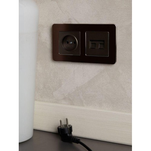 Розетка компьютерная двойн. СП RJ45 кат.6 BRITE РК11-2-БрТБ механизм бронза IEK BR-K20-2-K45