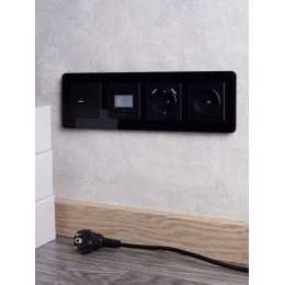 Рамка 4-м BRITE РУ-4-2-Бр стекло черн. RE IEK BR-M42-G-41-K02