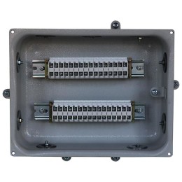 Коробка клеммная КЗНА-32 У2 32 зажима IP54 (заглушка резиновая "пирамидка") Электротехник ET010598